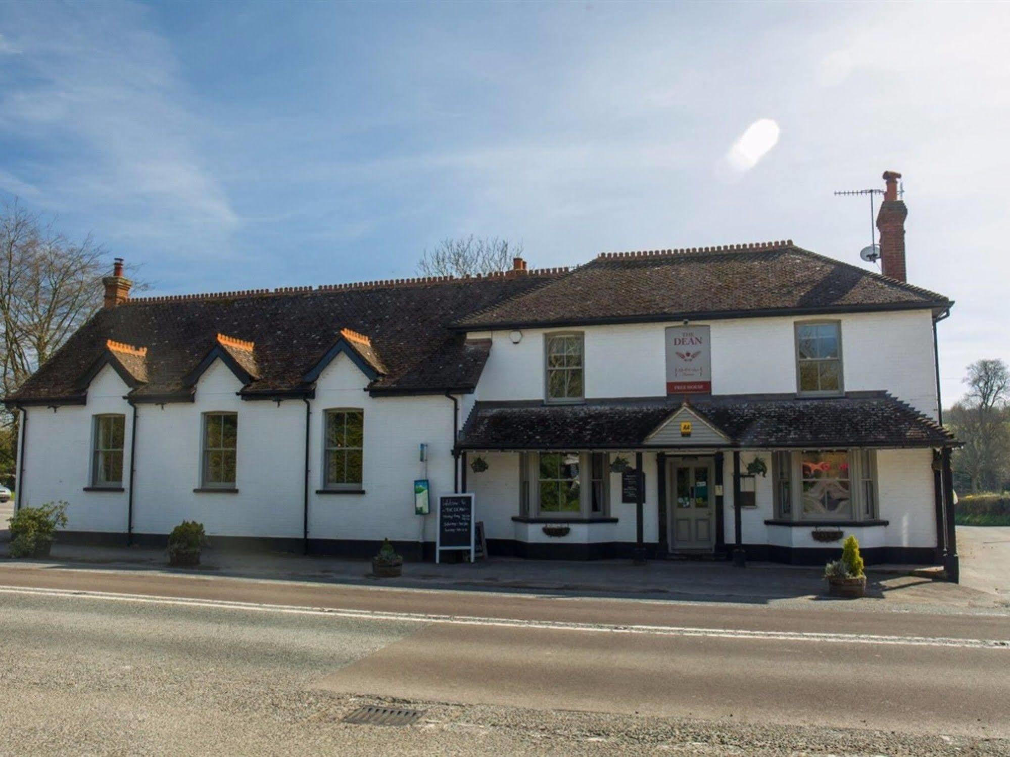 The Dean Ale & Cider House Hotel Chichester Exterior photo